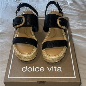 Dolce Vita Black Platform Sandals New!